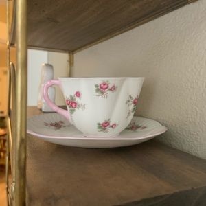 English “bridal rose” fine bone china